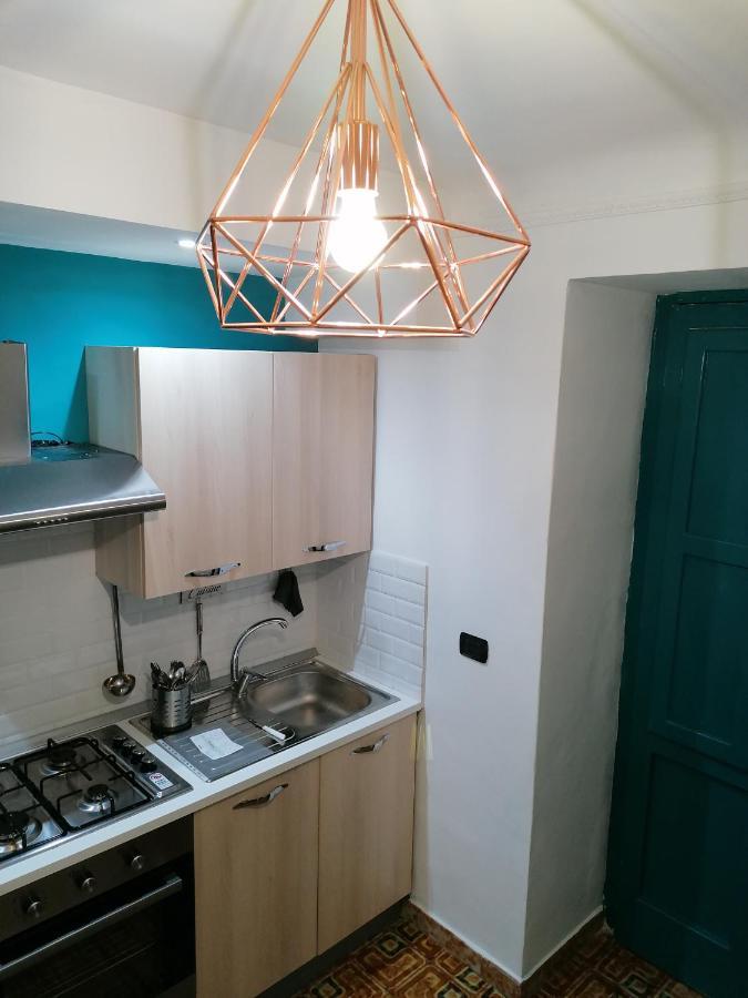 Casacasetta Suite Appartamento Indipendente Таранто Экстерьер фото